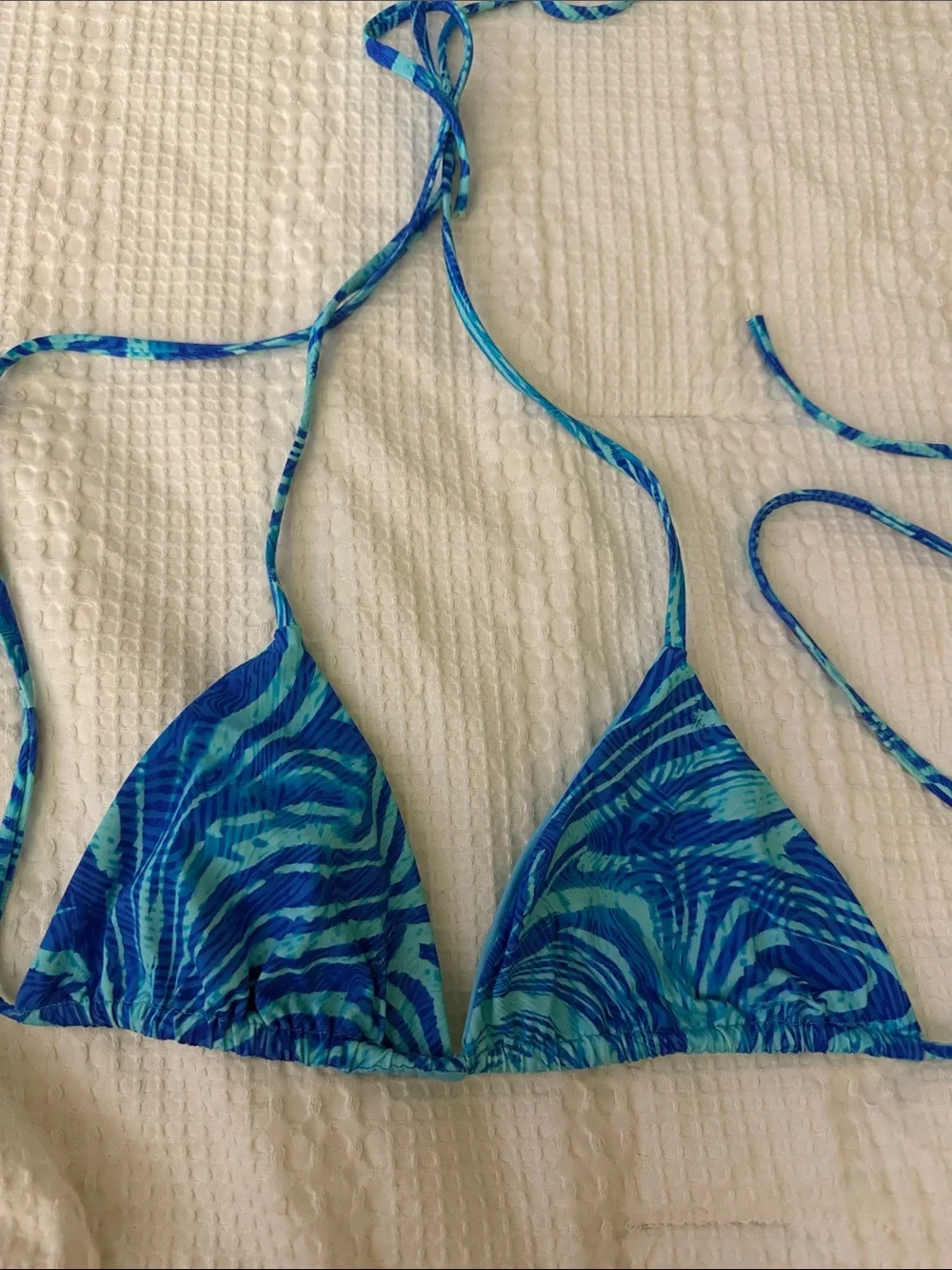 Frankies bikinis triangle top